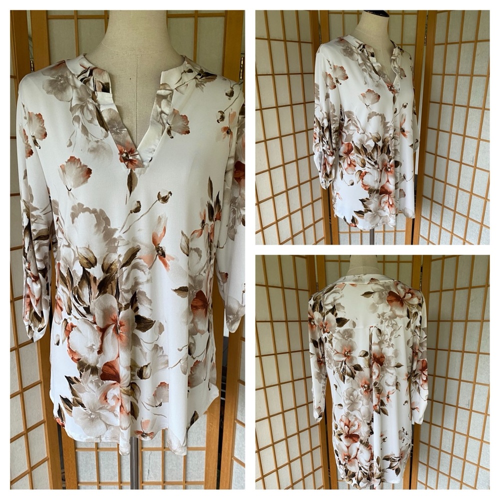 White Birch Light Tan  Floral Stretch Top SZ L